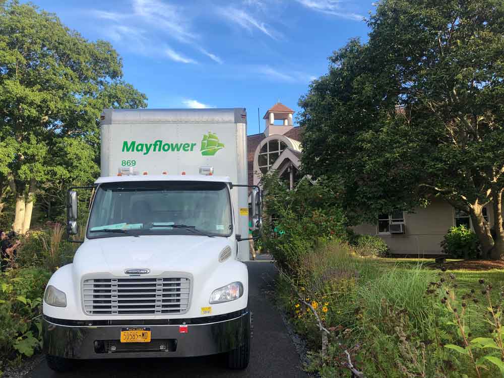 Book Trusted Moving Help With Murphy Moving & Storage in NY