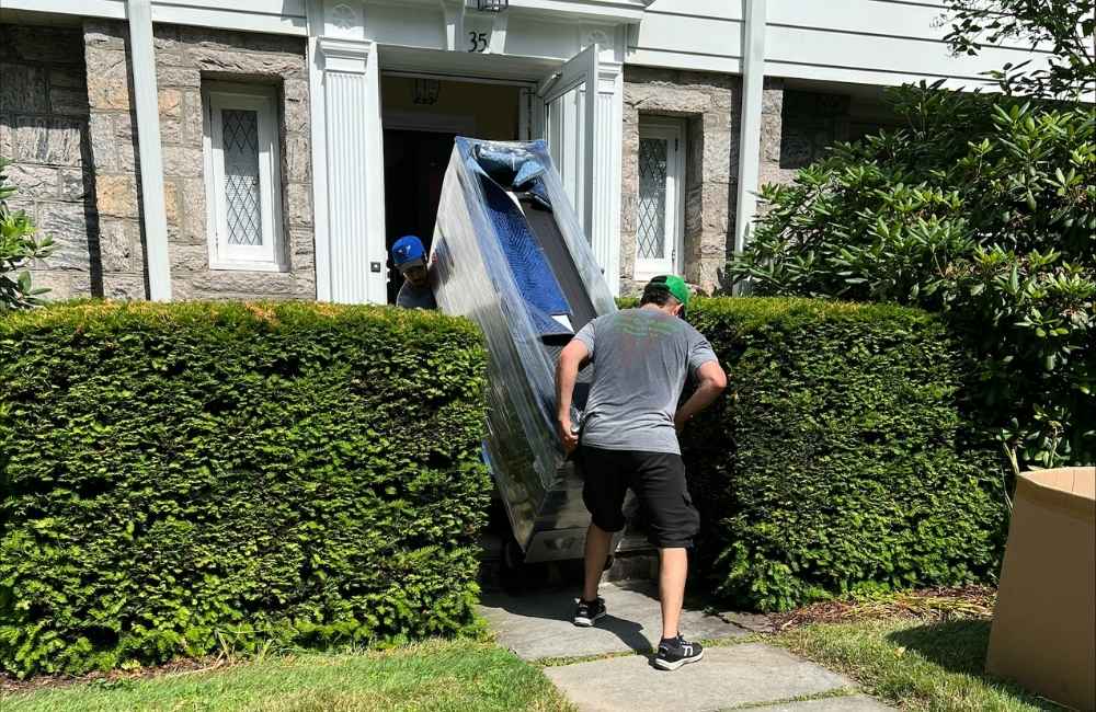 furniture delivery