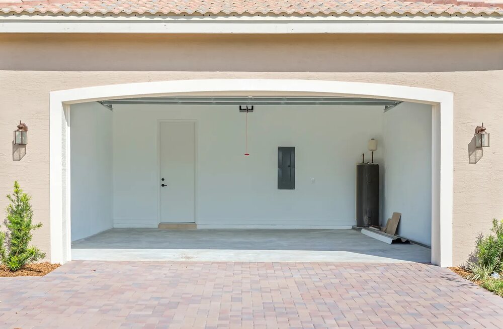 clean garage