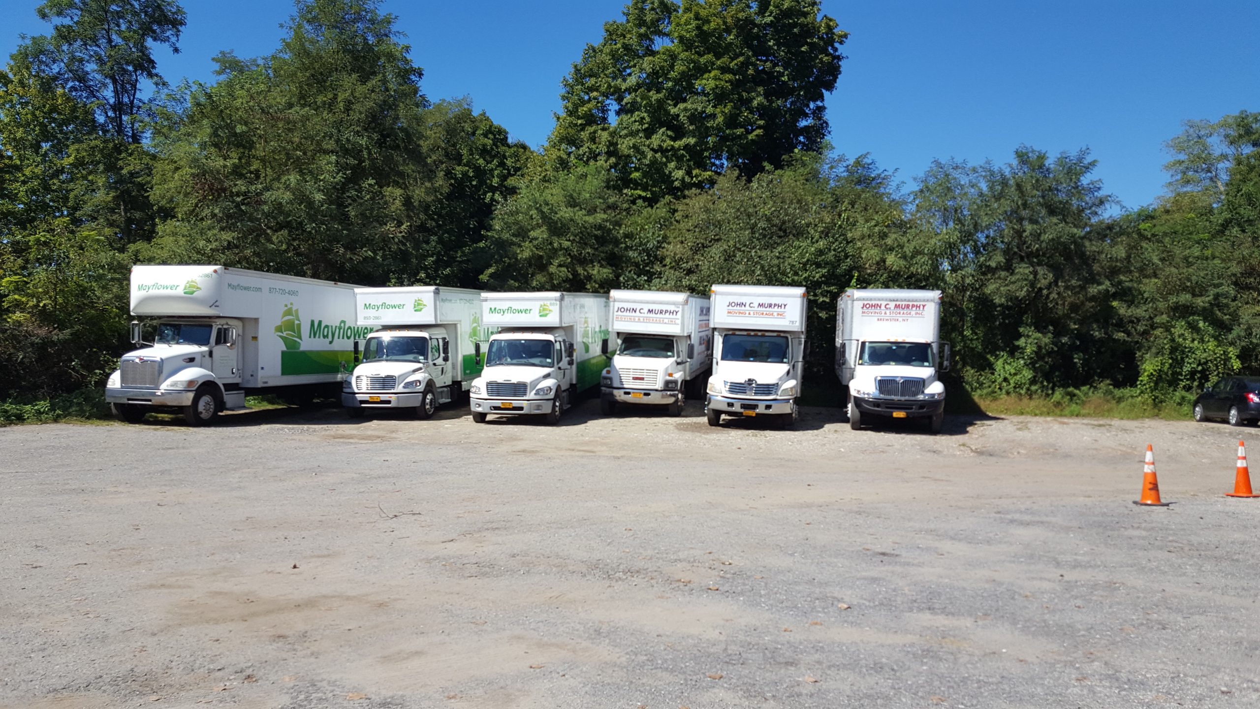 mayflower trucks