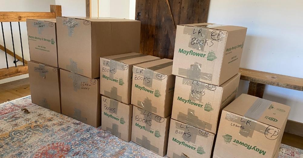 moving boxes with labels