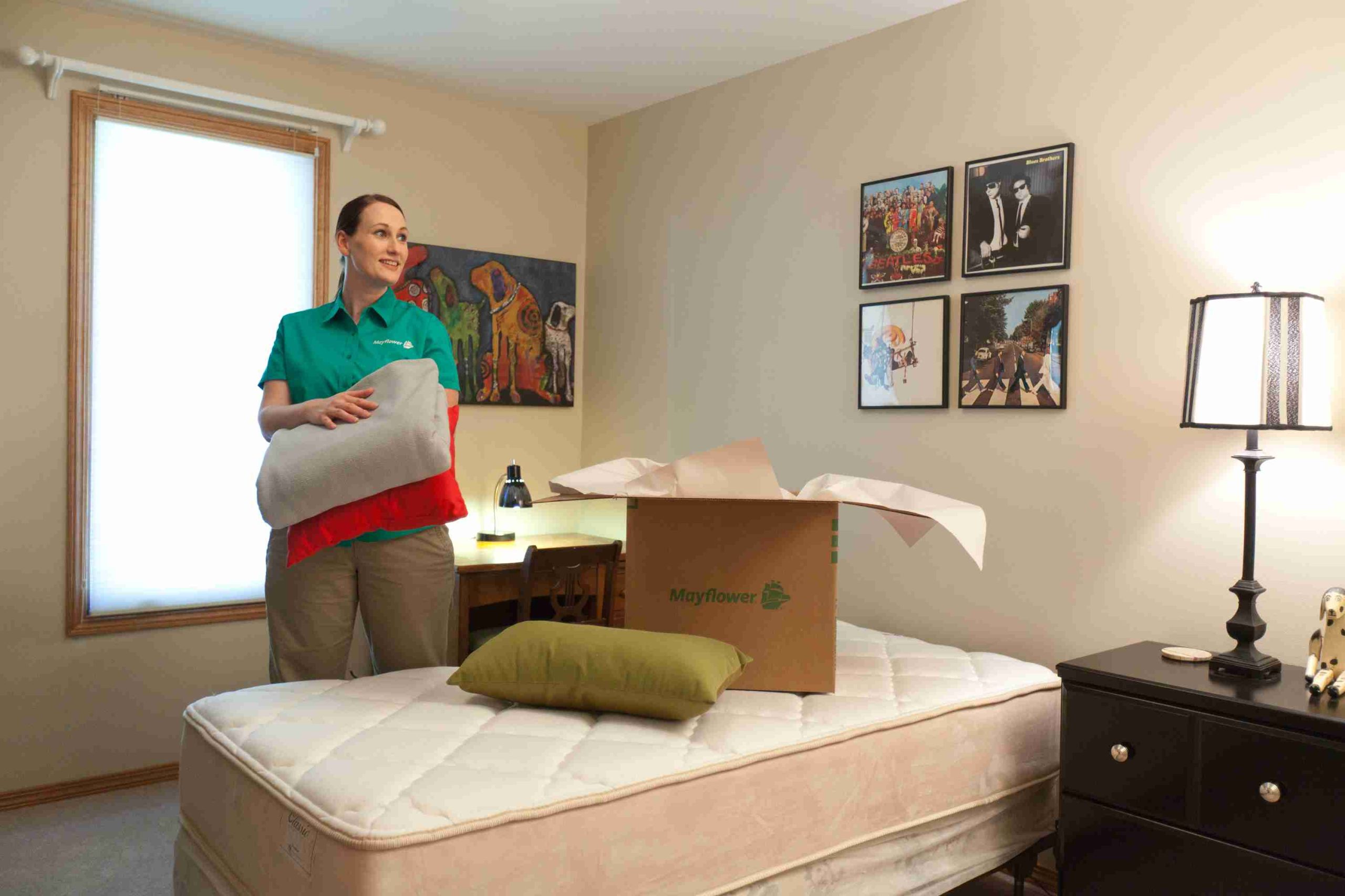 packer packaging bedroom