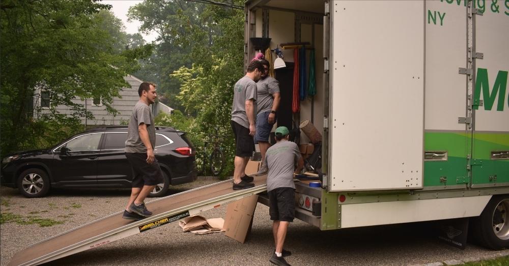 Movers preparing to mover from Hartford