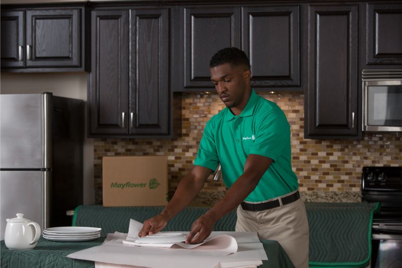 Packer wrapping in Kitchen Mayflower